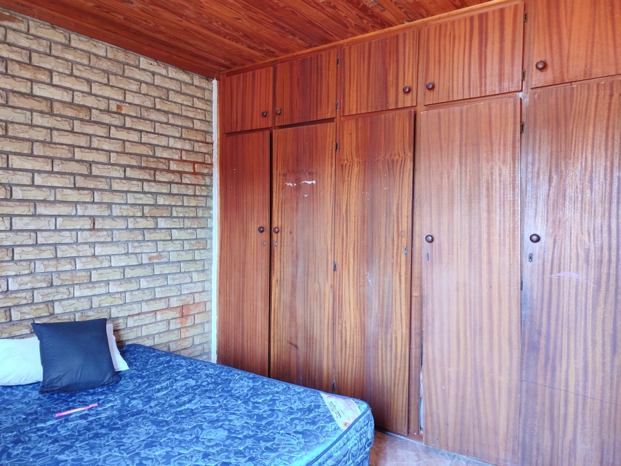 7 Bedroom Property for Sale in Randlespark North West